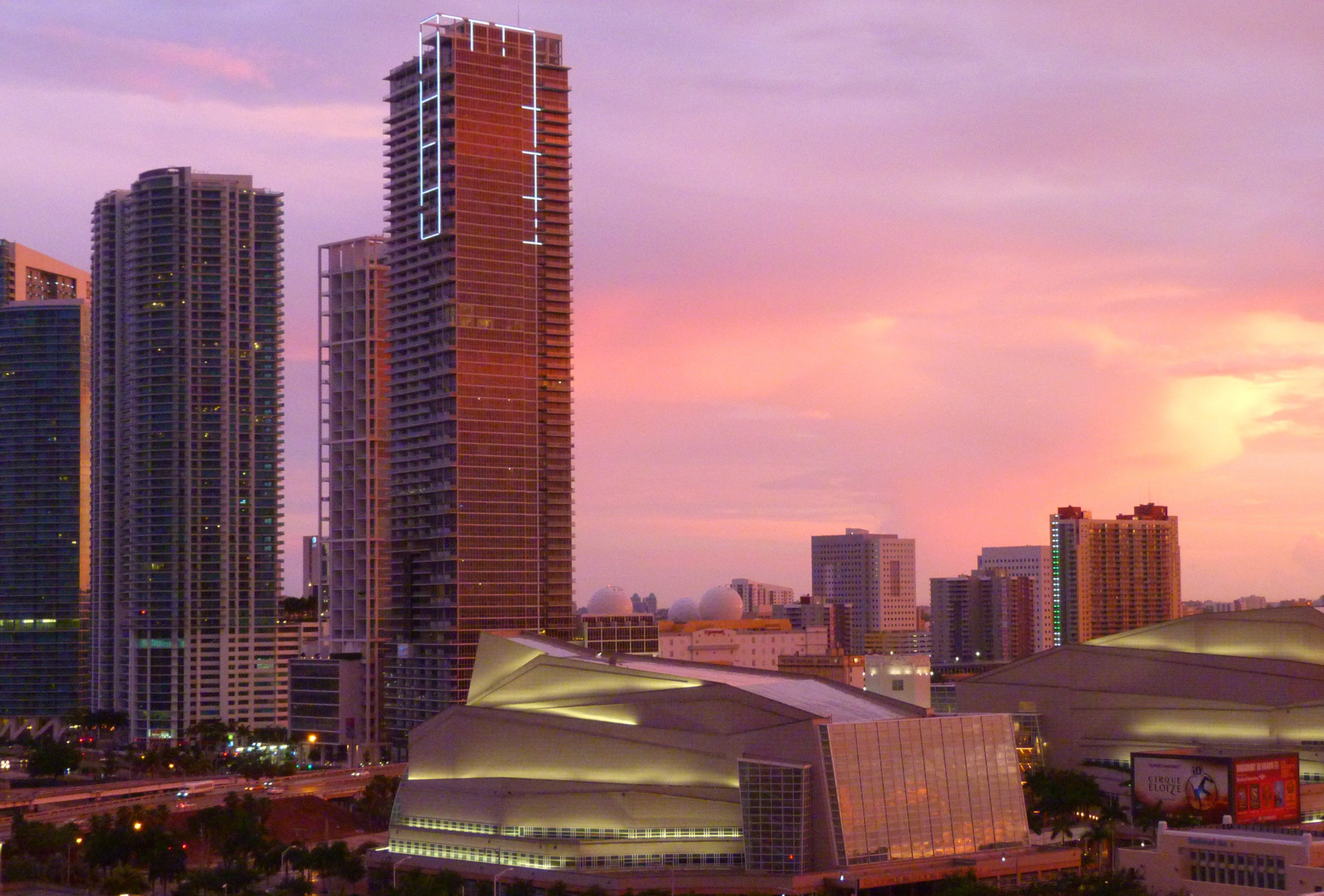 L.E. Miami